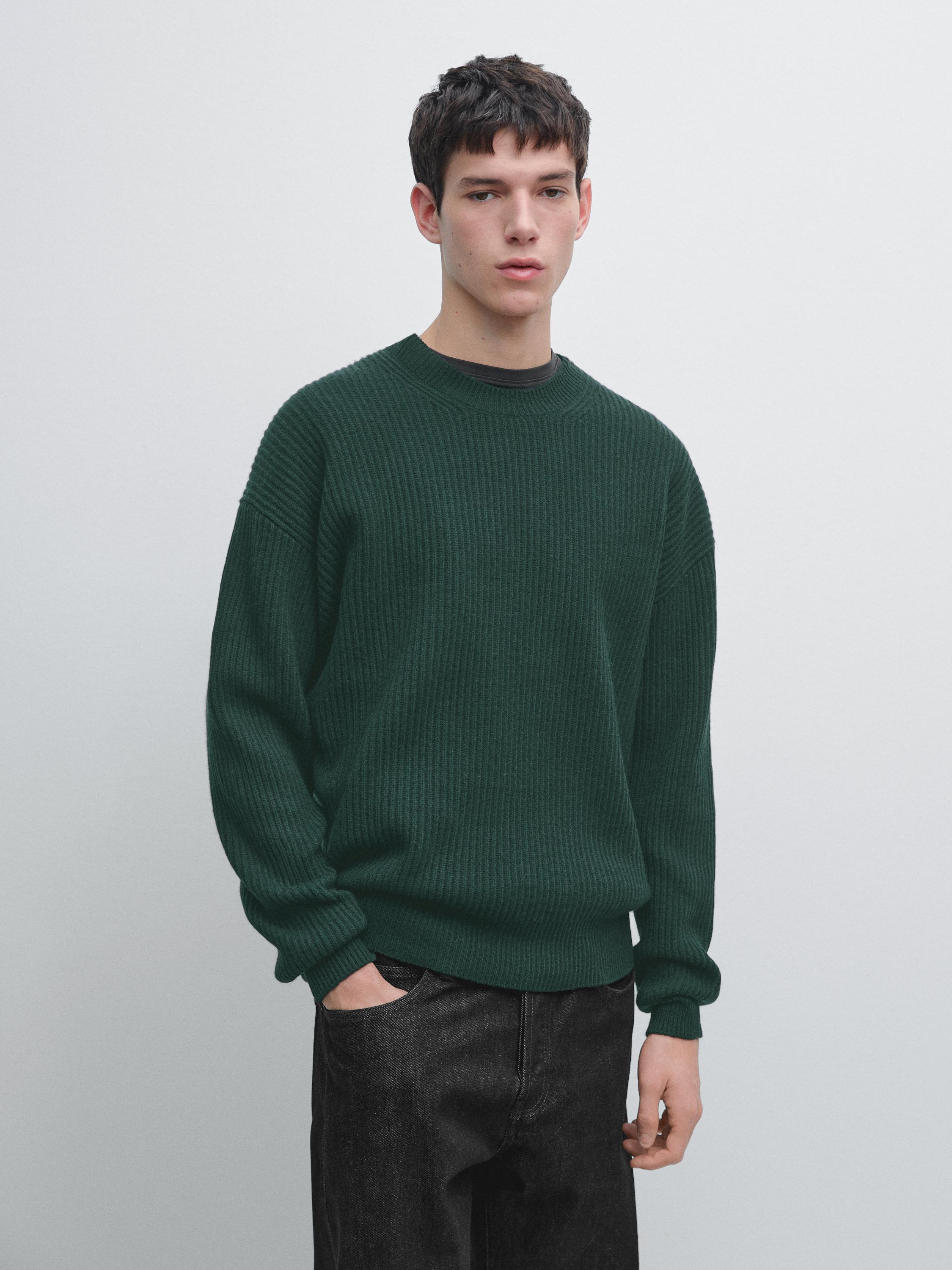 Knit 100% wool ribbed sweater